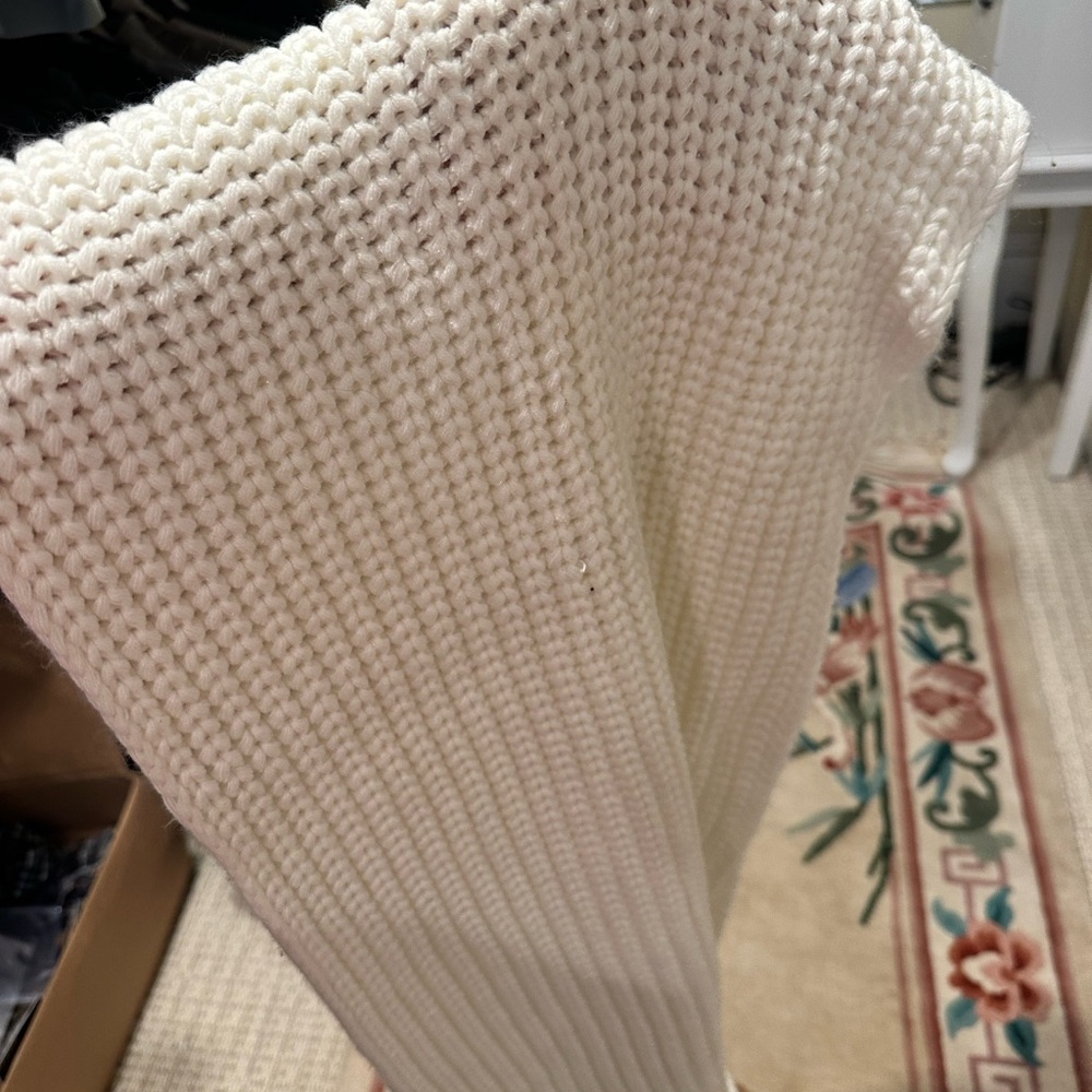 Jcrew Cozy Cream Knit Scarf